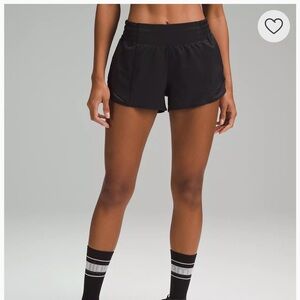 Lululemon Hotty Hot High Rise 2.5 Black Shorts